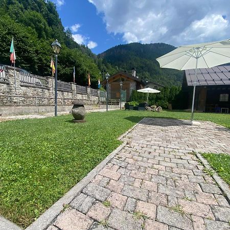 Albergo Al Pin Canal San Bovo Esterno foto